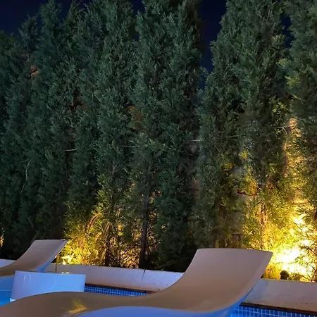 My Dream Bed & Breakfast 2*